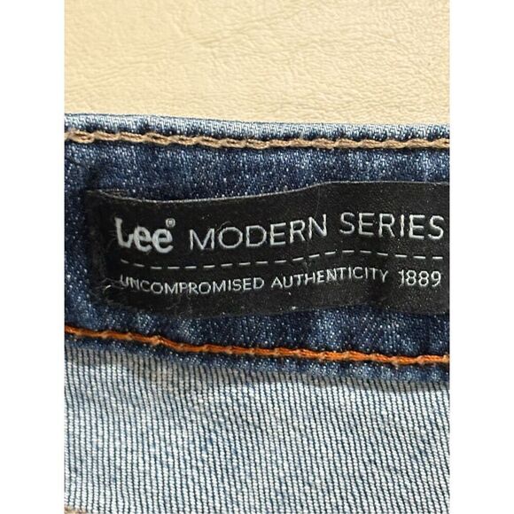 Jeans, Lee Womens Jeans, Modern Series, Curvy Bootcut, Waist 28", Blue Denim, Me - Picture 5 of 7